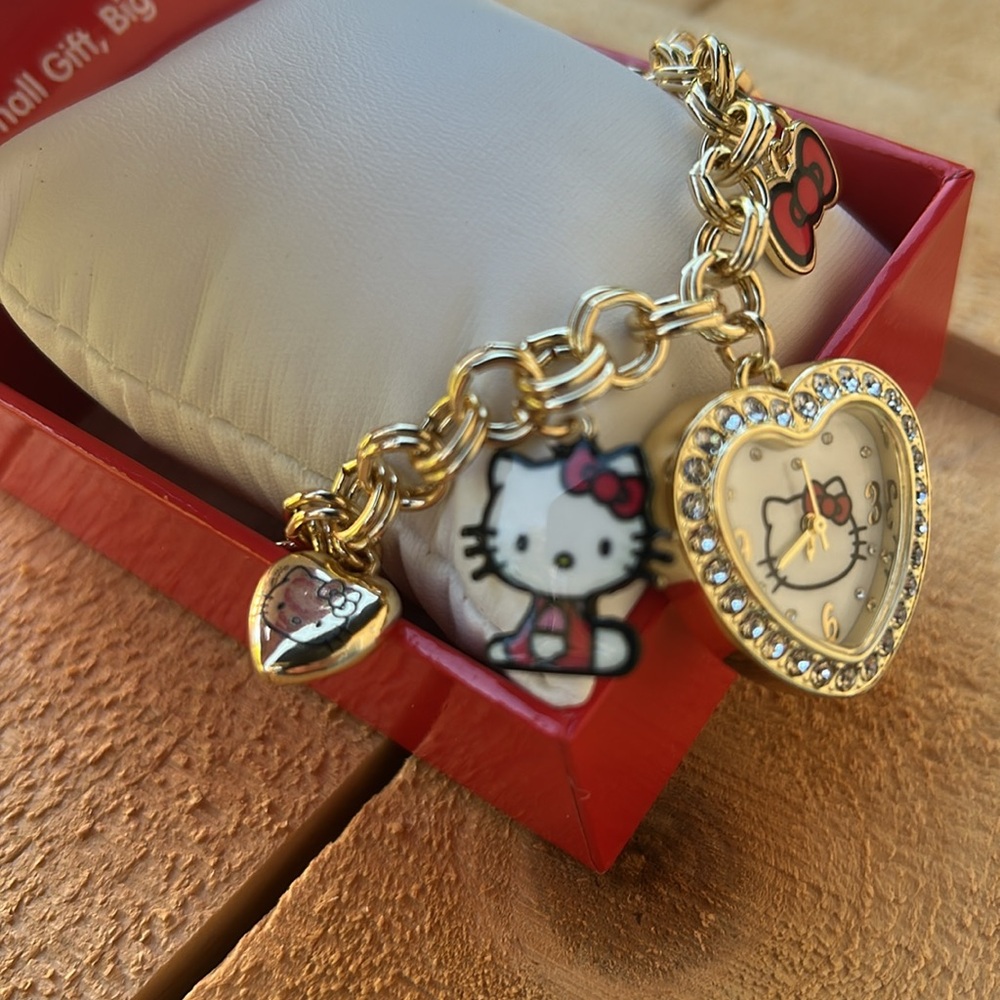 Hello Kitty Gold Chain Link Charms Bracelet Watch - Picture 8 of 14